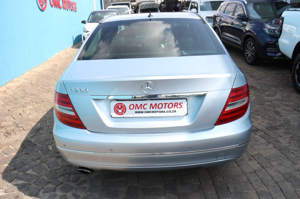 How to Trade In Your Car and Upgrade to a New Vehicle