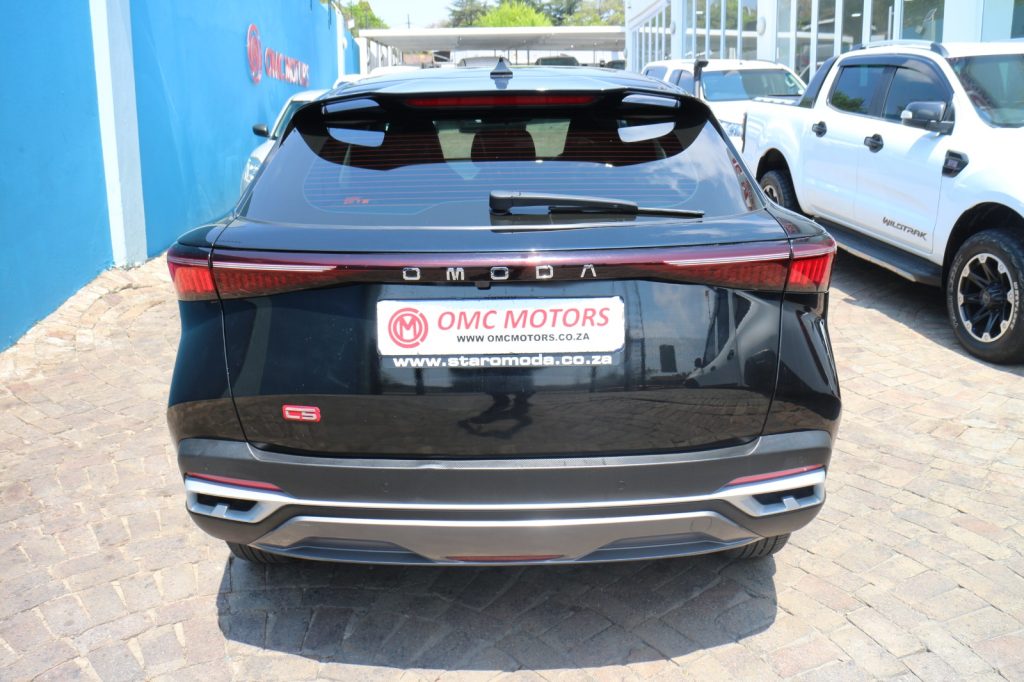 Automatic vs Manual Vehicles: Understanding the Differences